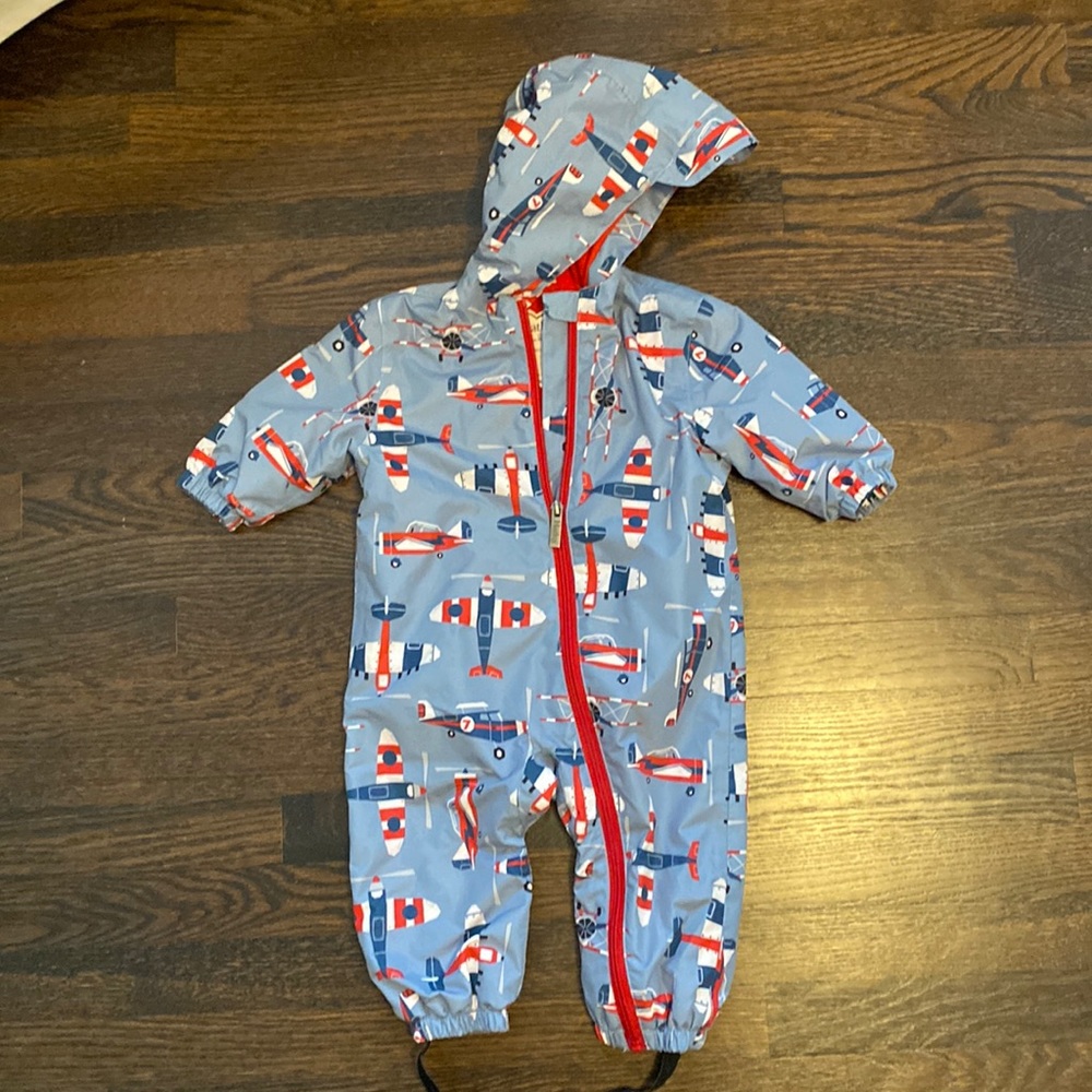 Hatley Fleece-Lined Baby Bunting, size 9-12 mos, paper airplanes pattern
